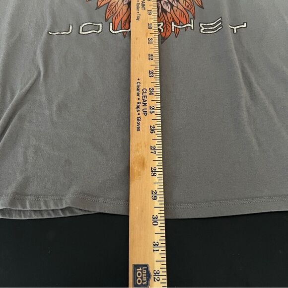 Torrid Journey Vinyl Icons Relaxed Fit Cotton Yoke Slash Band Tee - Picture 7 of 8